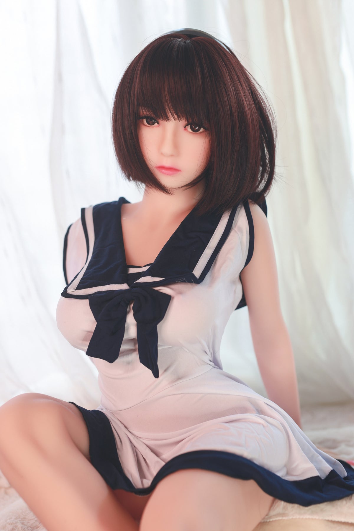 Nizomi: Petite Asian Sex Doll