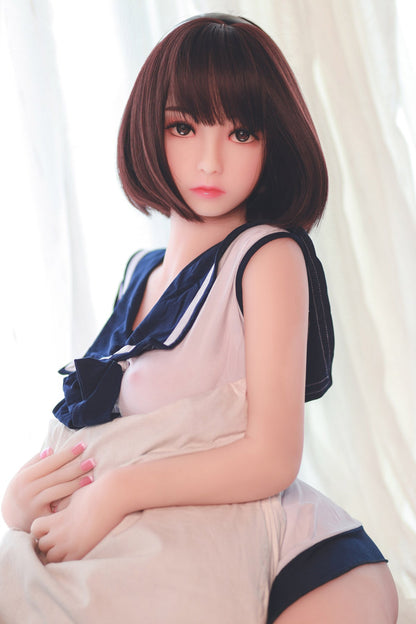 Nizomi: Petite Asian Sex Doll